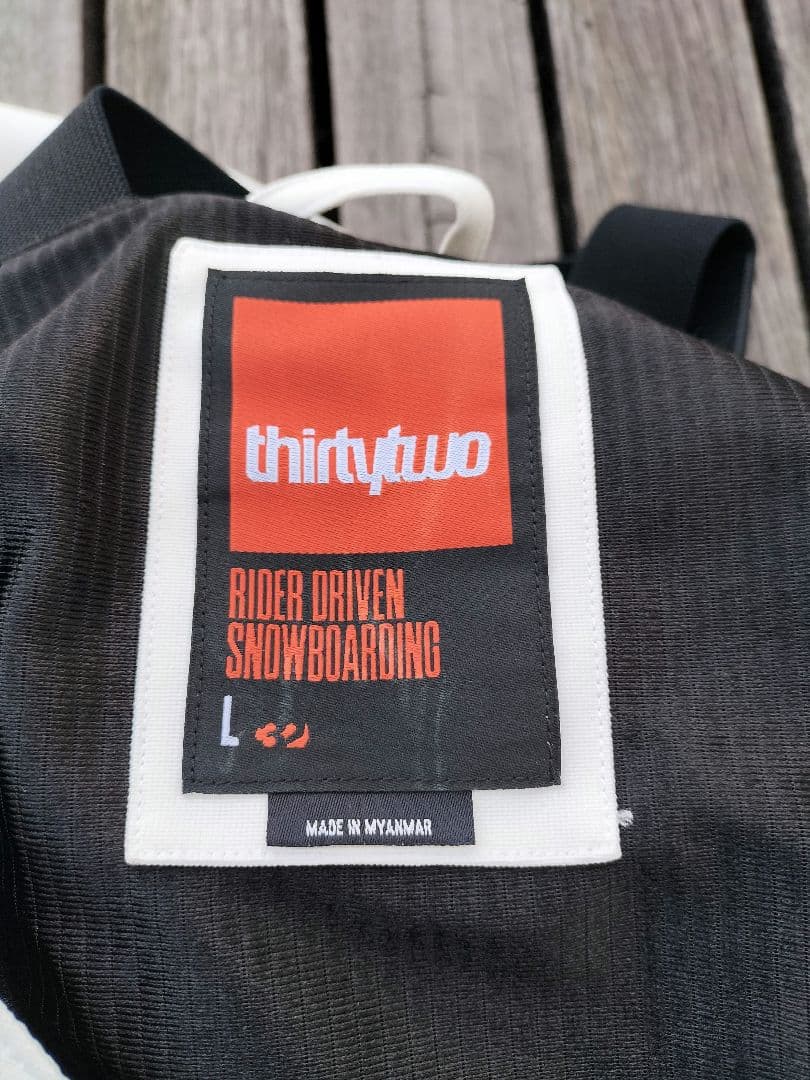 THIRTYTWO ビブパンツ　ボードパンツ　スプリングブレーク　L