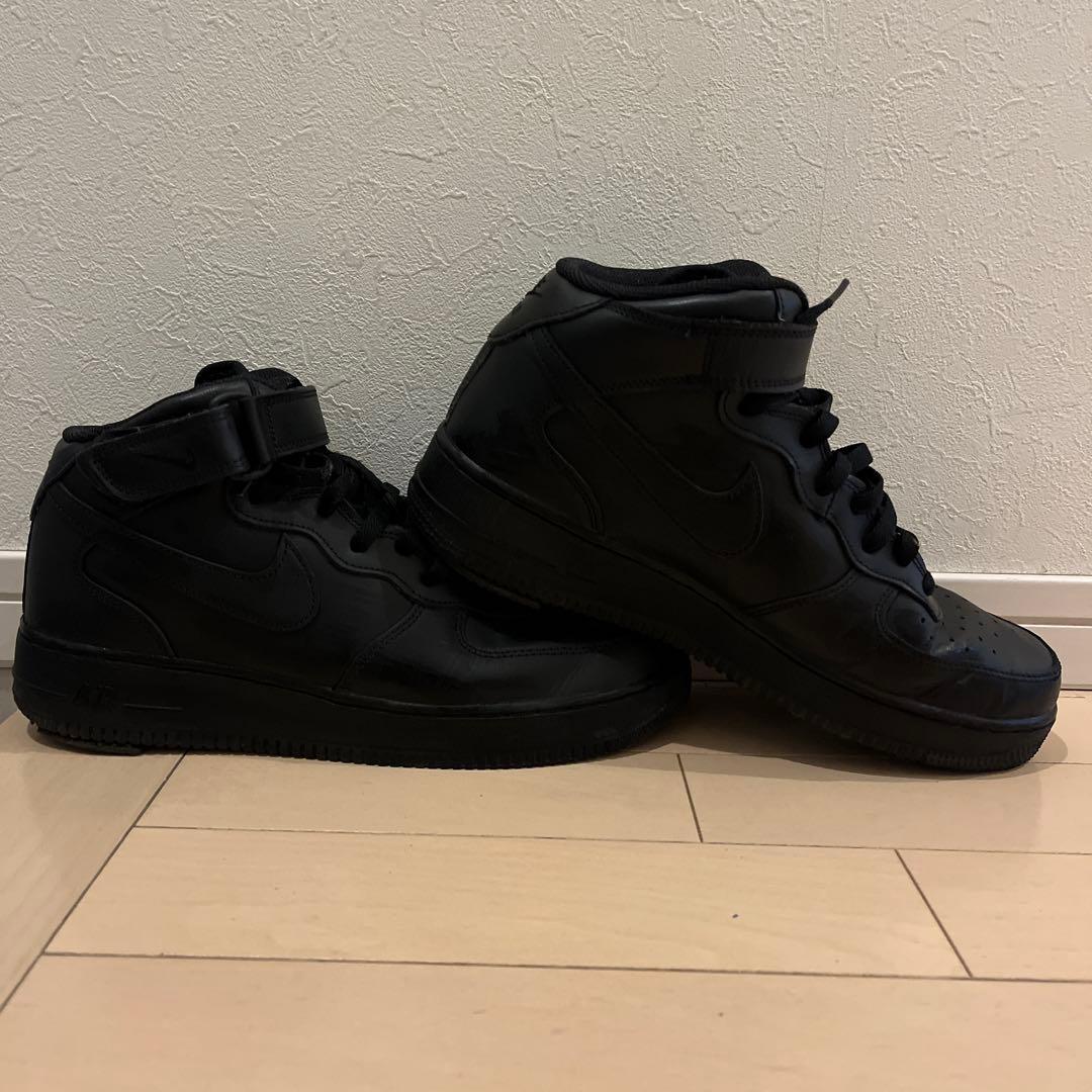 美品　⭐️エアフォース1 黒⭐️ 28.0