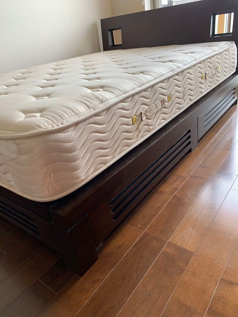 【タルンちゃん専用】シモンズポケットコイルマットレス　ダブル　ゴールデンバリュー