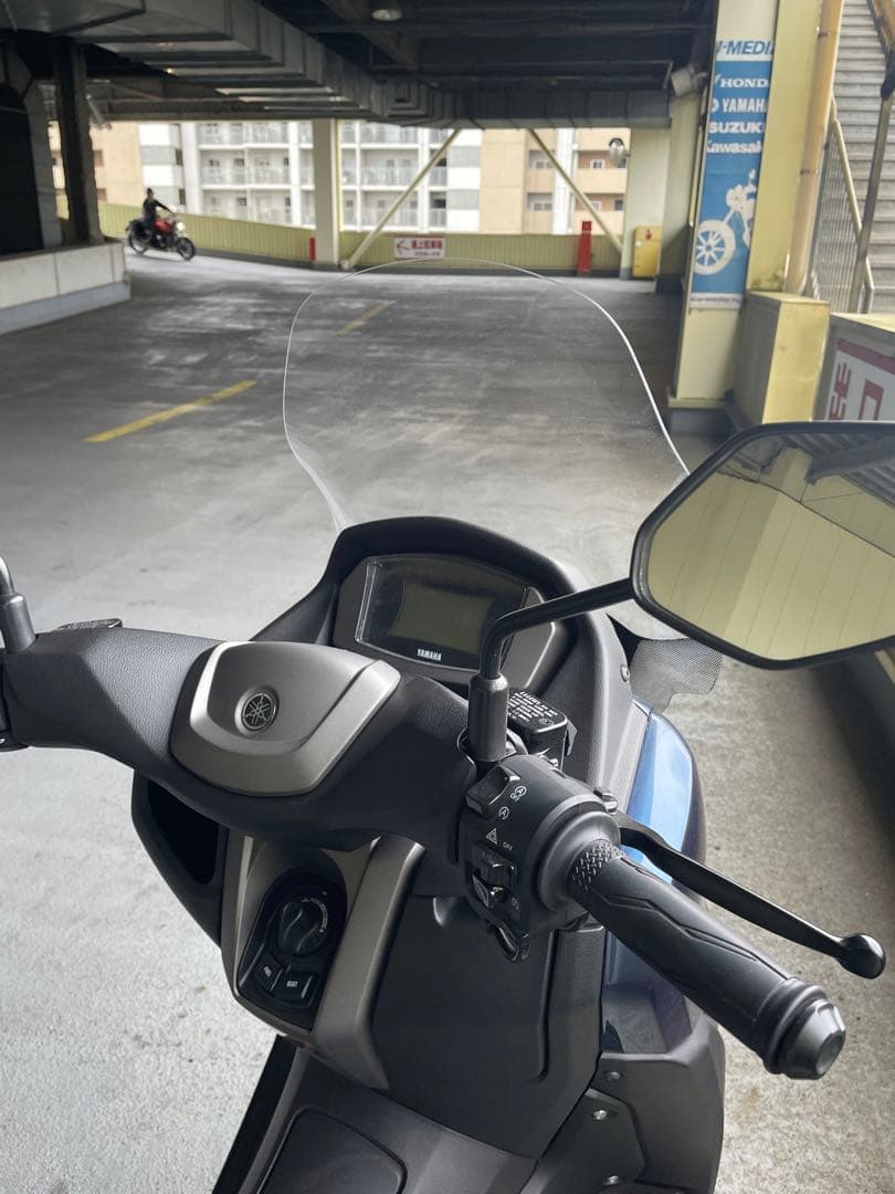 GIVI スクリーン 2153DT YAMAHA NMAX 125-155