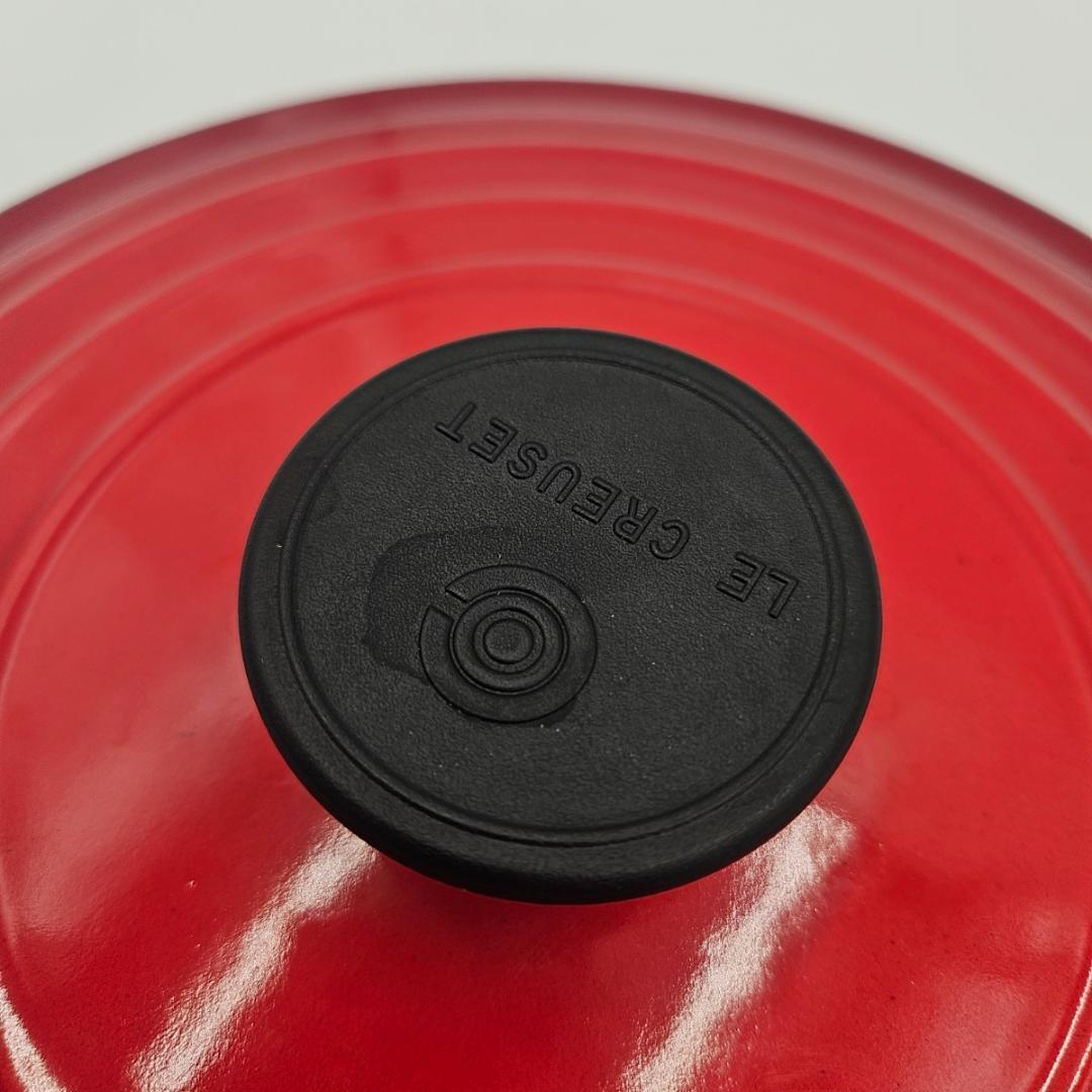 ル・クルーゼ ココット・ロンド 24cm チェリーレッド ホーロー鍋