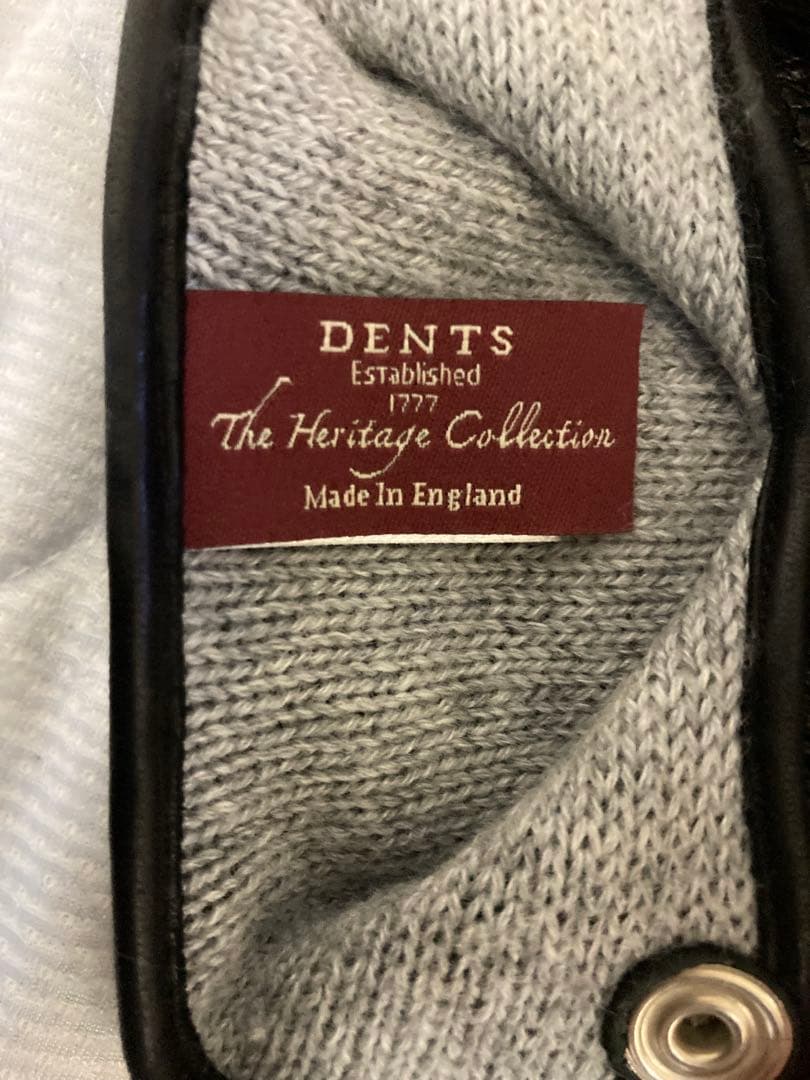 Dents ペッカリー製黒手袋 カシミア裏地付き　サイズ71/2 英国製