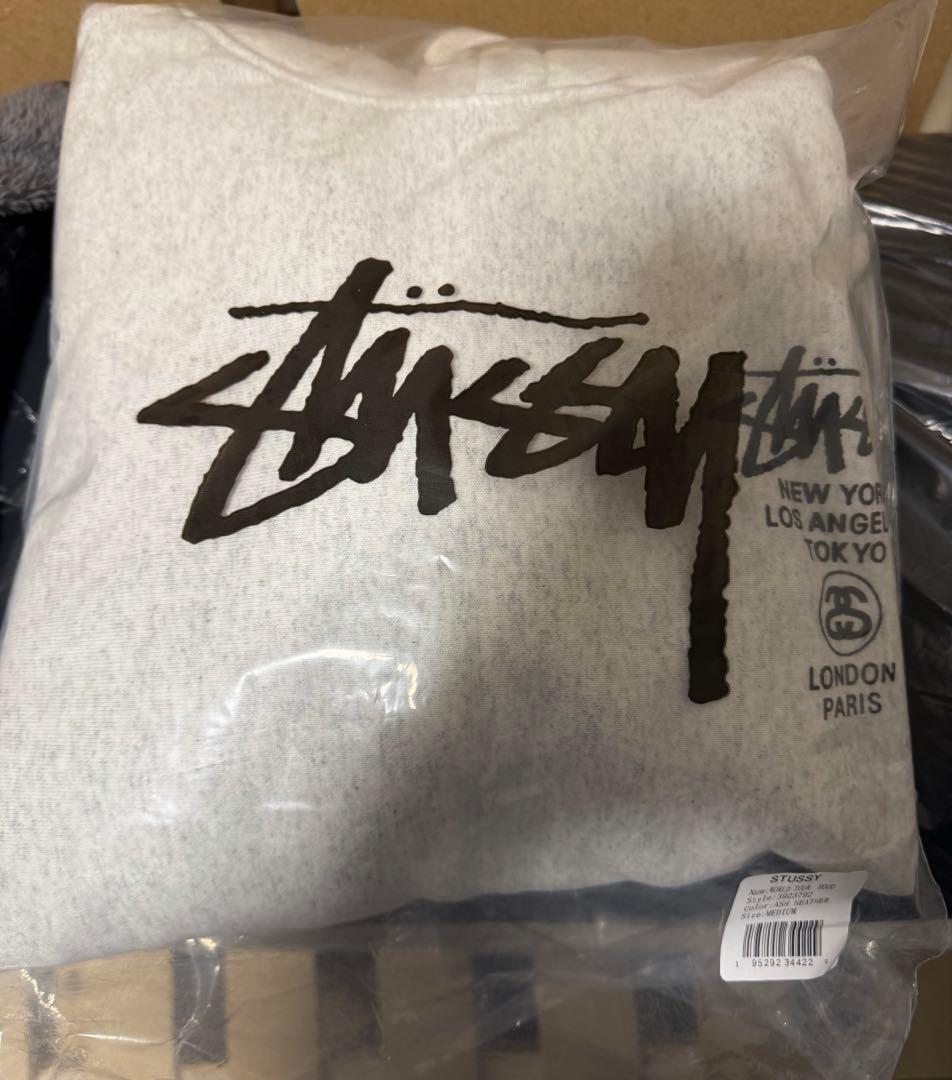 【新品未使用】STUSSY グレーパーカー M ステューシー