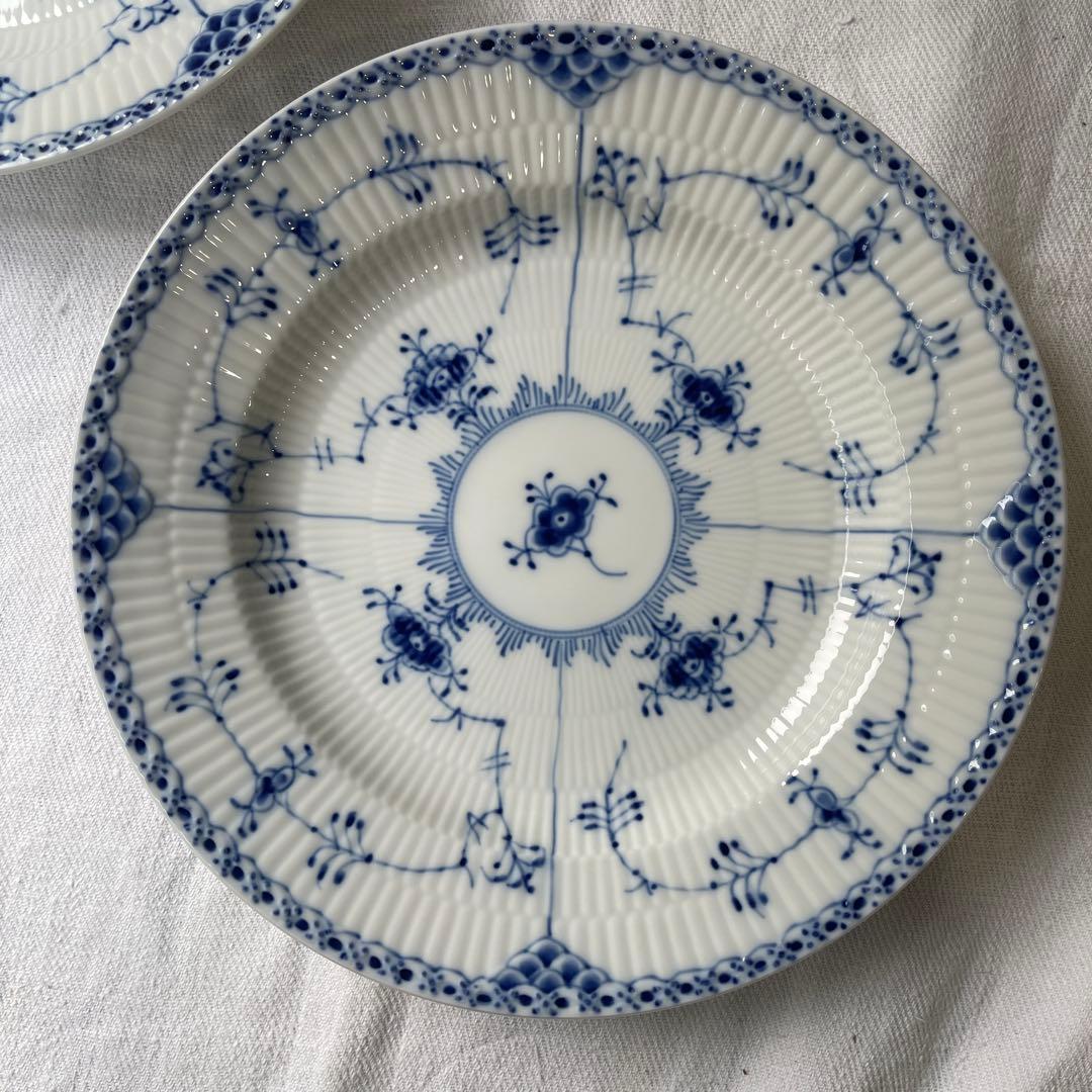 ロイヤルコペンハーゲンブルーフルーテッドハーフレースディーププレート2枚25cm