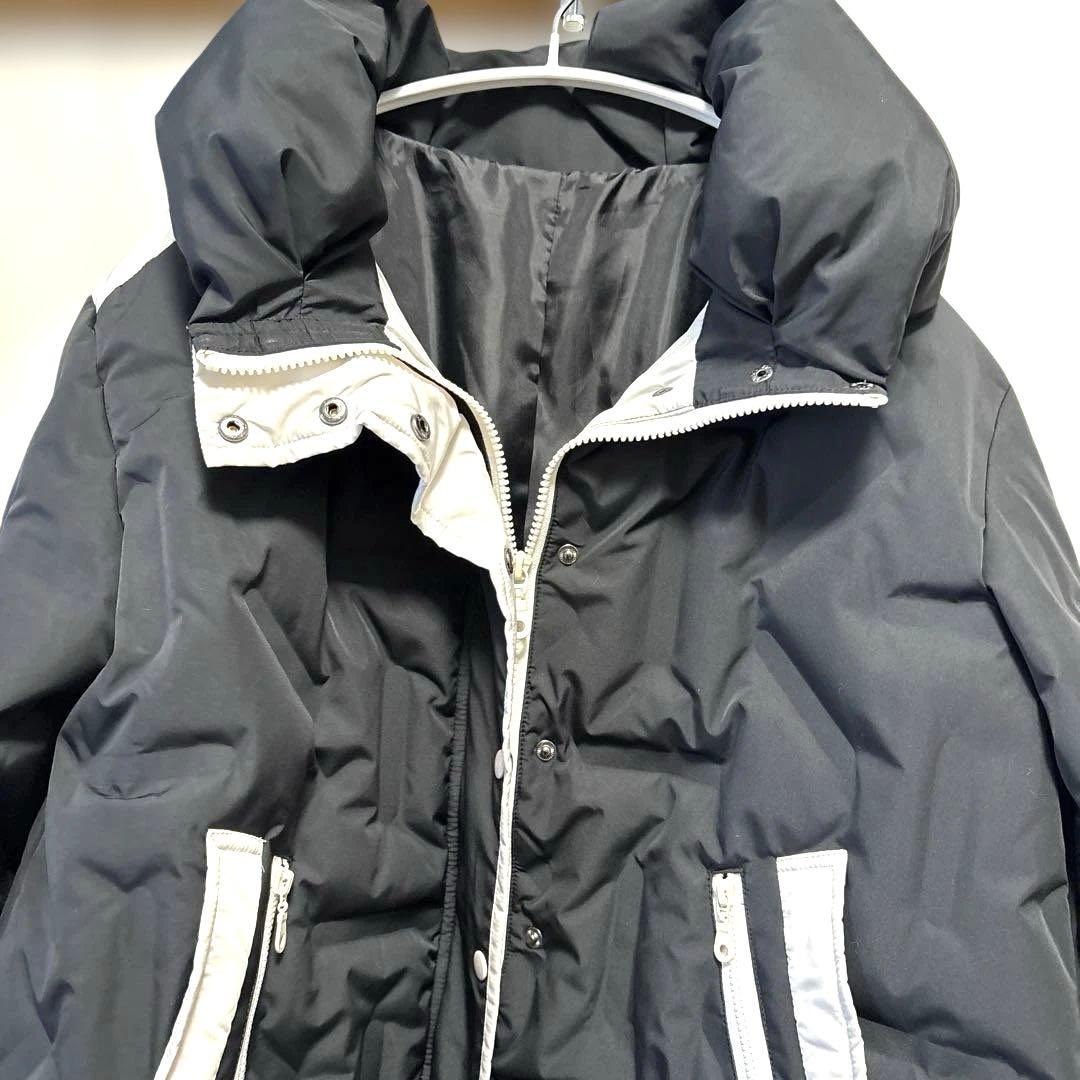 ダウンジャケット ブラック/ホワイト