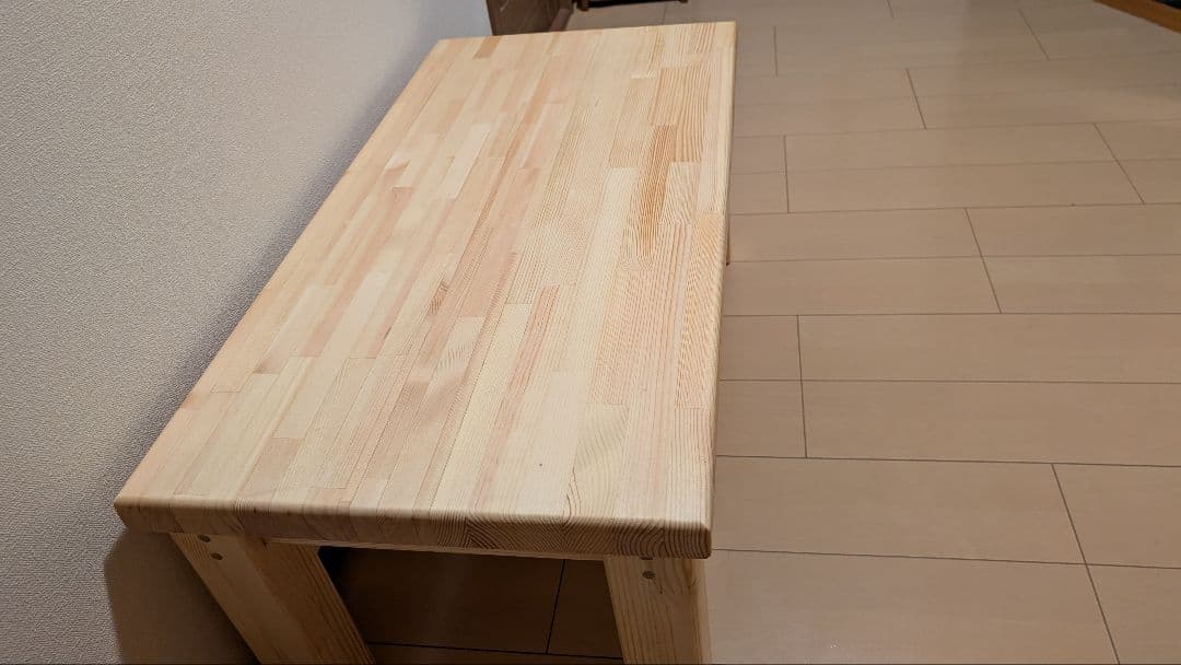 ローテーブル。赤松集成材36ミリ木材オイル仕上げ