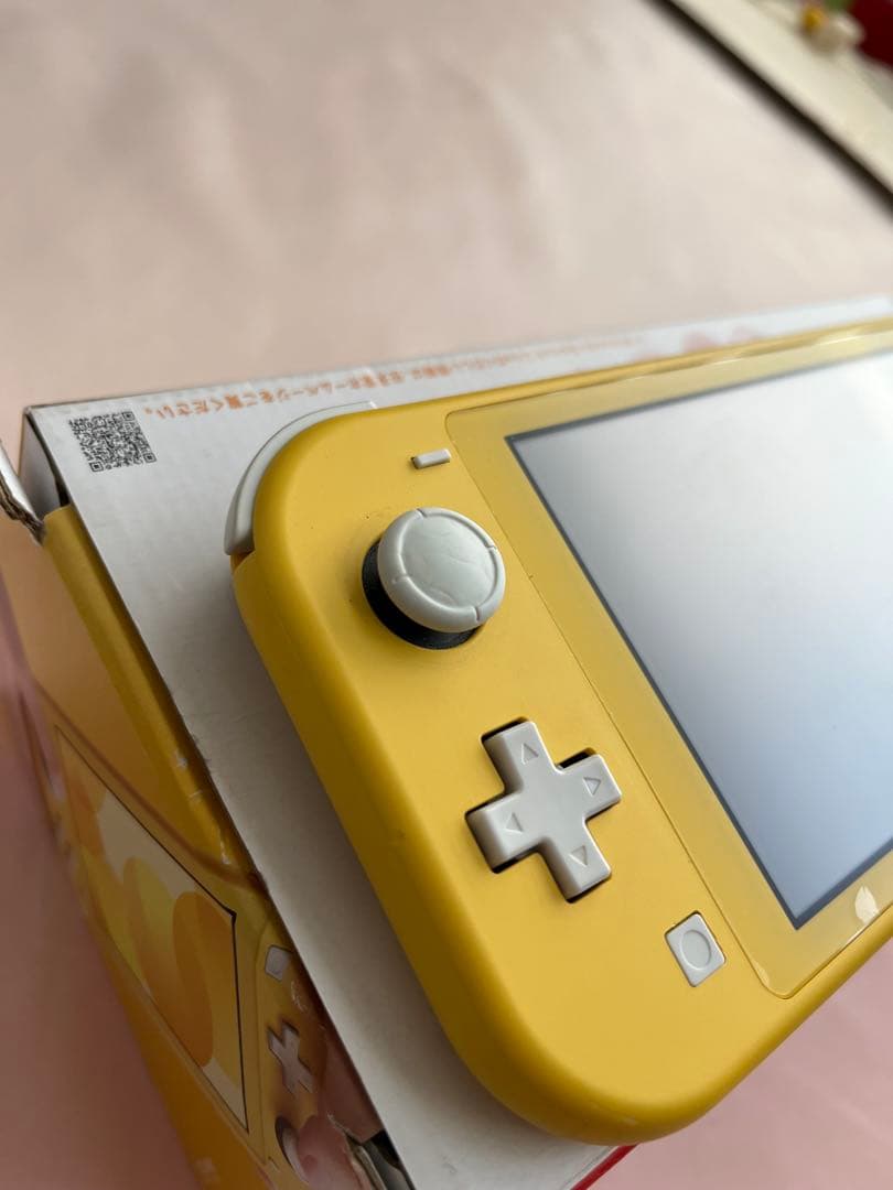 【故障あり】Nintendo Switch Lite イエロー 本体