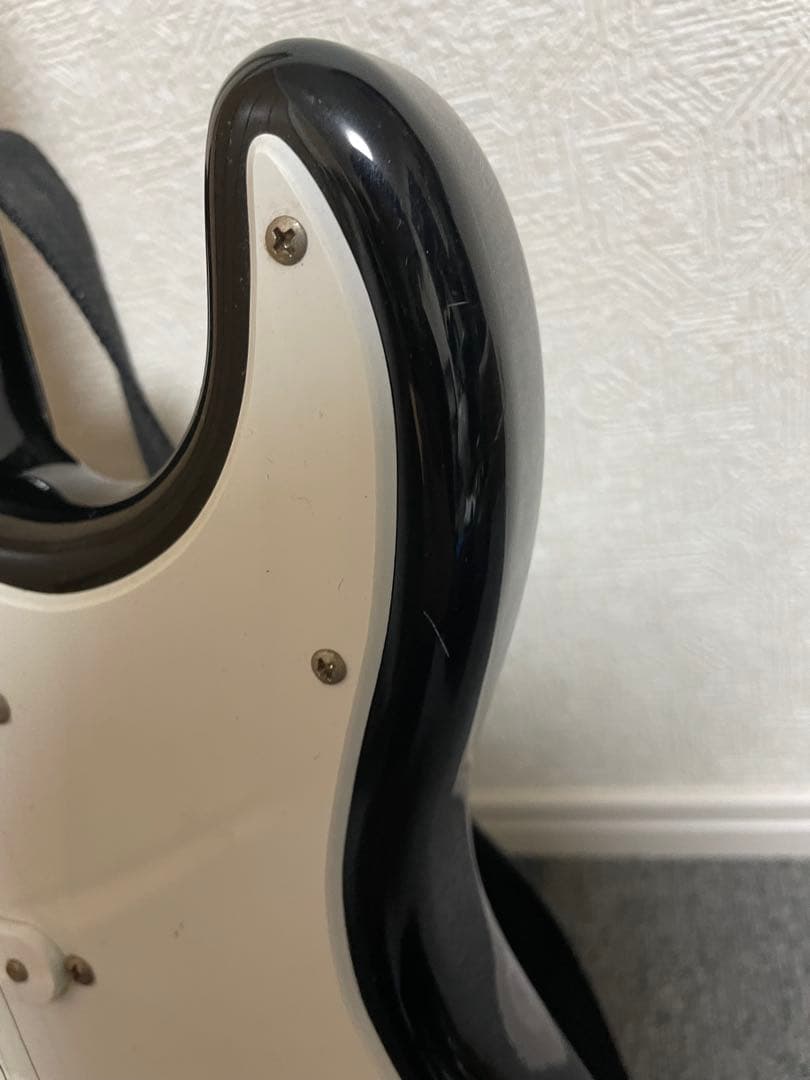 Squier by Fender スクワイアスクワイヤーストラトキャス