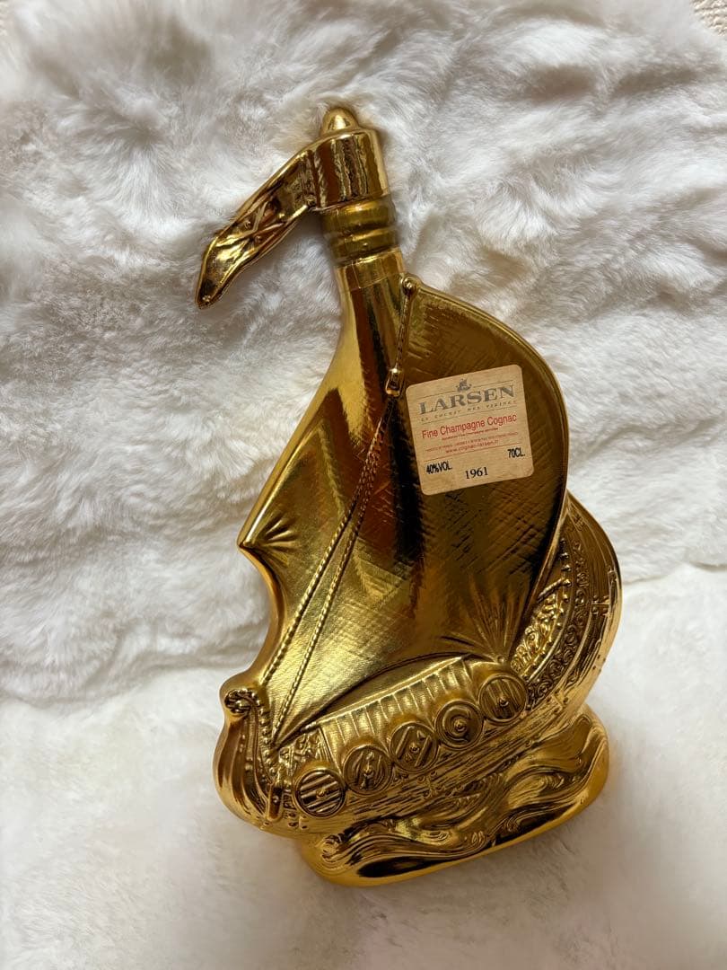 LARSEN ラーセン バイキングシップ コニャック 古酒 (1961年ゴールド