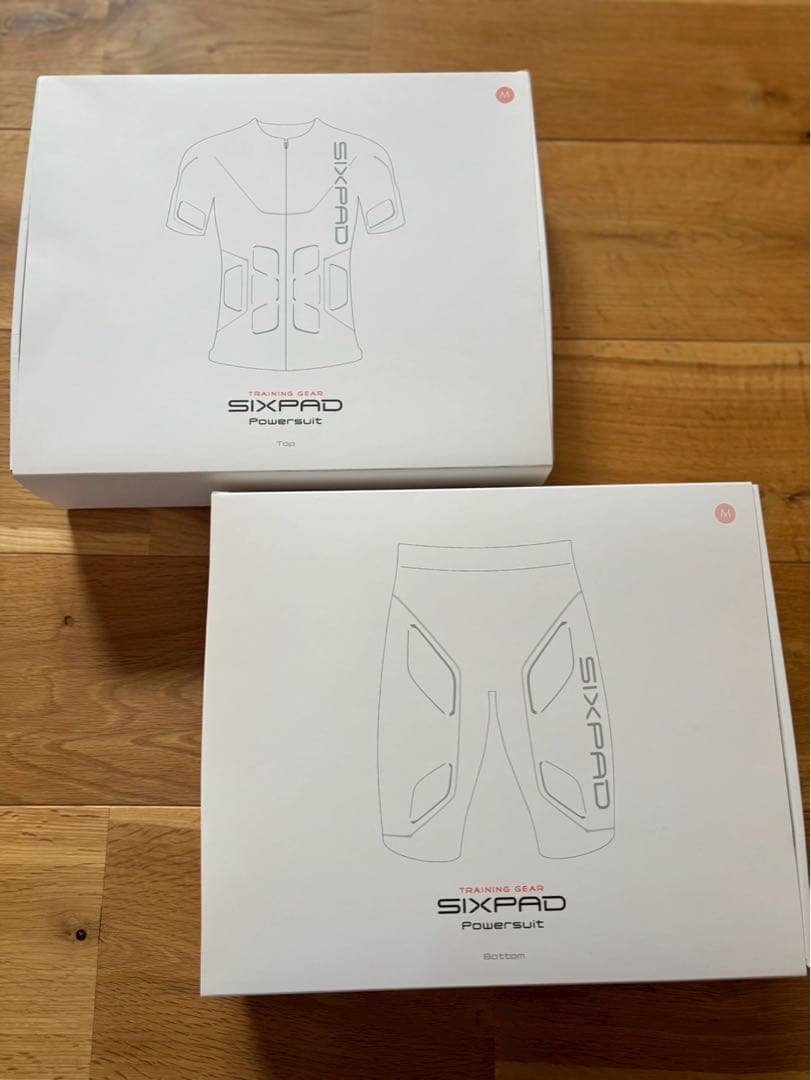 SIXPAD EMS パワースーツ　トップ＆ボトム セット レディースMサイズ