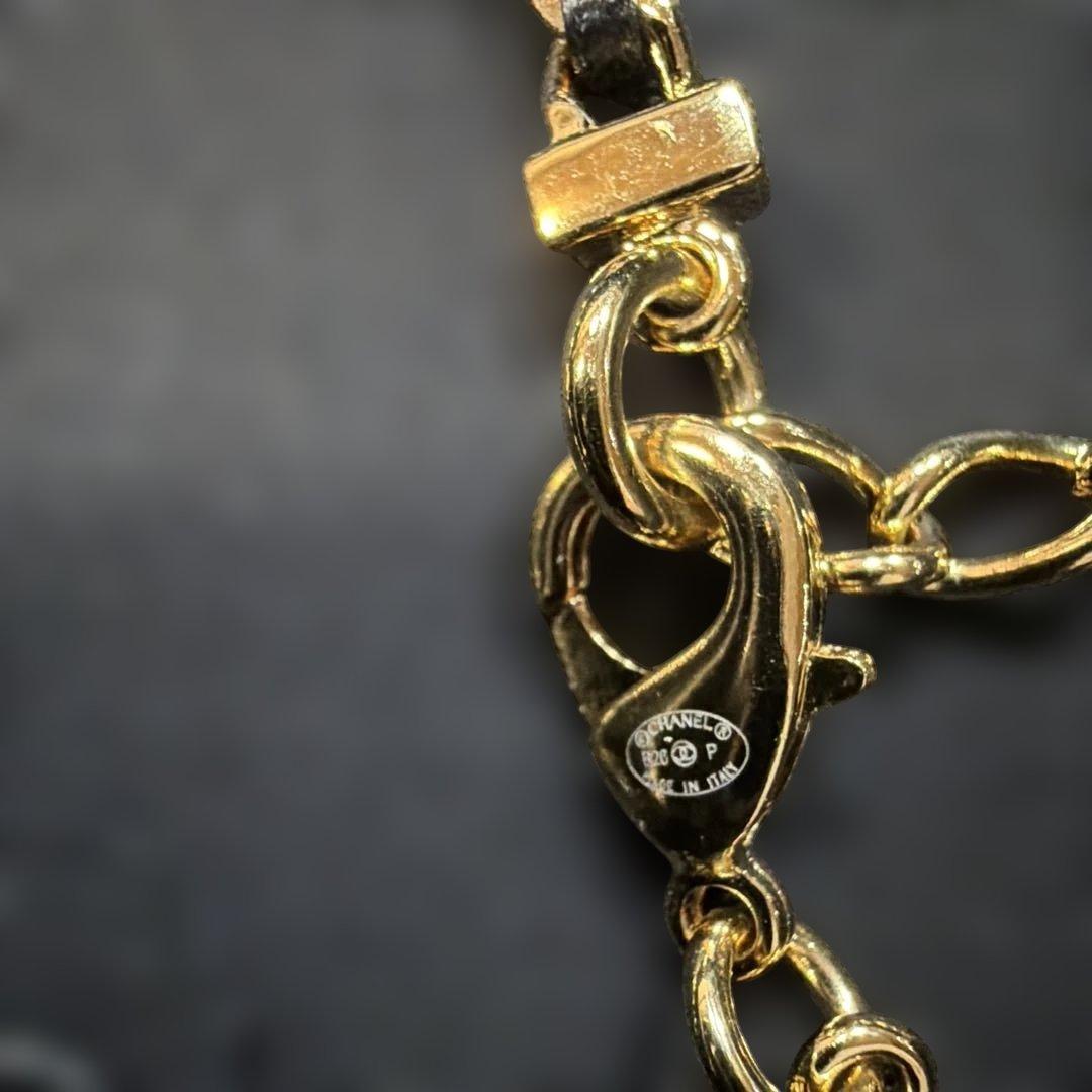 CHANEL ゴールド ブラック チェーンブレスレット