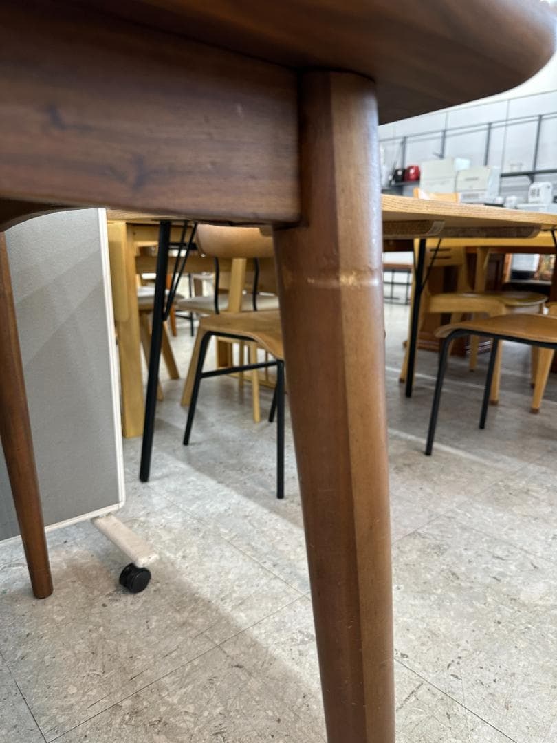 大塚家具　ダイニングテーブルセット　イス×4　ブラウン