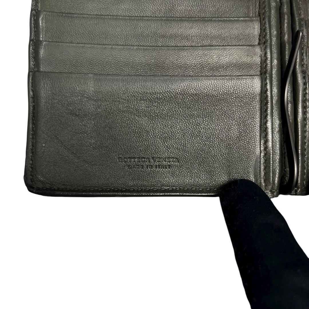 人気✨　ボッテガヴェネタ　二つ折り財布　マネークリップ　イントレチャート　レザー