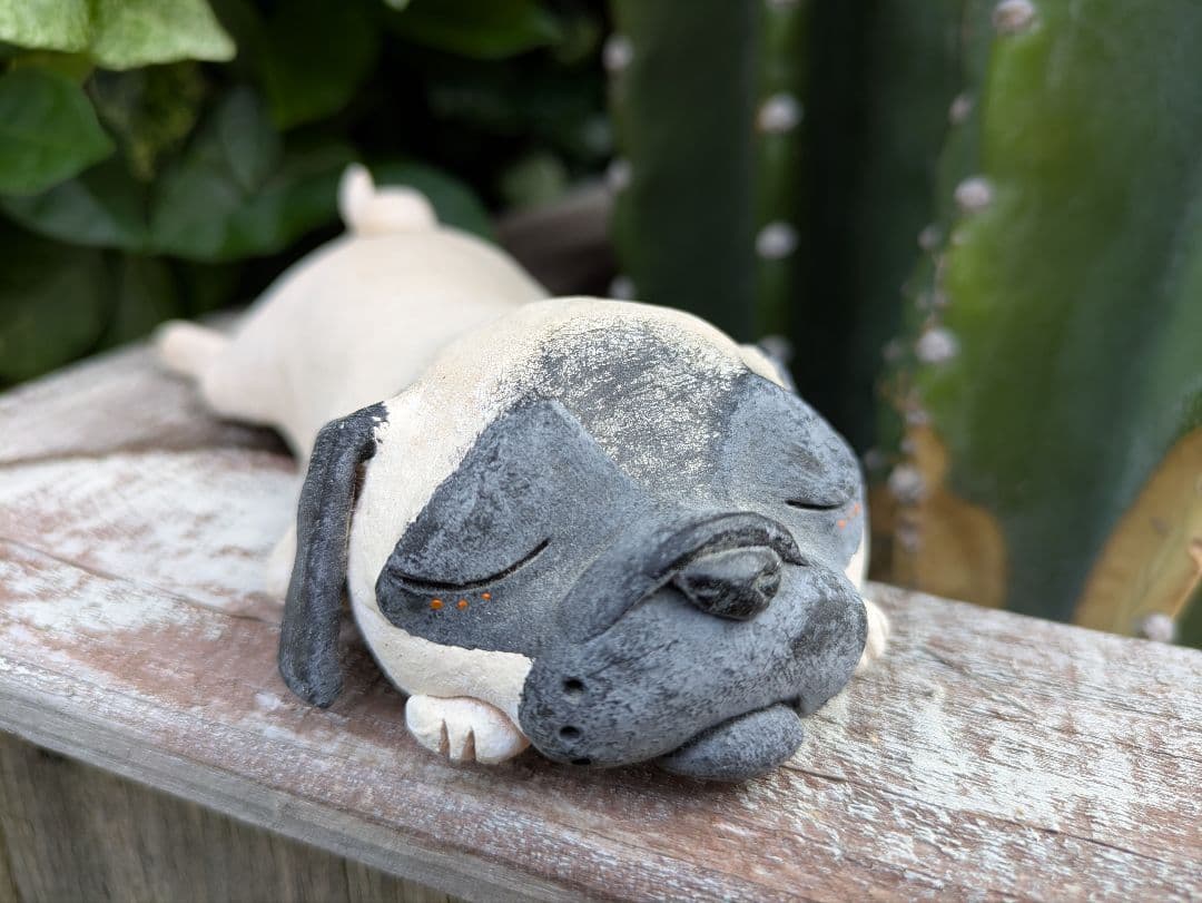 可愛い❤️パグちゃん。縁起物、陶器人形、置物、犬人形、ブサカワ　作家