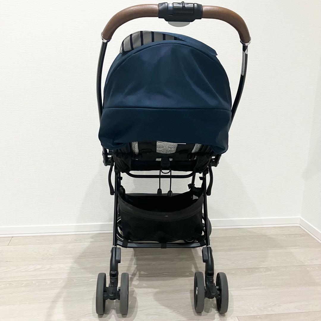 ラクーナクッションAE レインカバー付き　アップリカ　ベビーカー　ネイビー