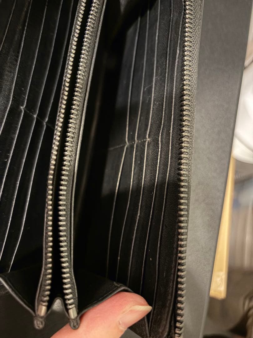 【訳あり】メゾンマルジェラ　長財布　L字ファスナー　4ステッチ　レザー　ブラック