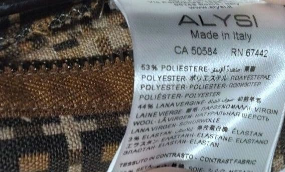 アクア未使用品に近いセンソユニコ　ALYSI 40 オールインワン　つなぎ