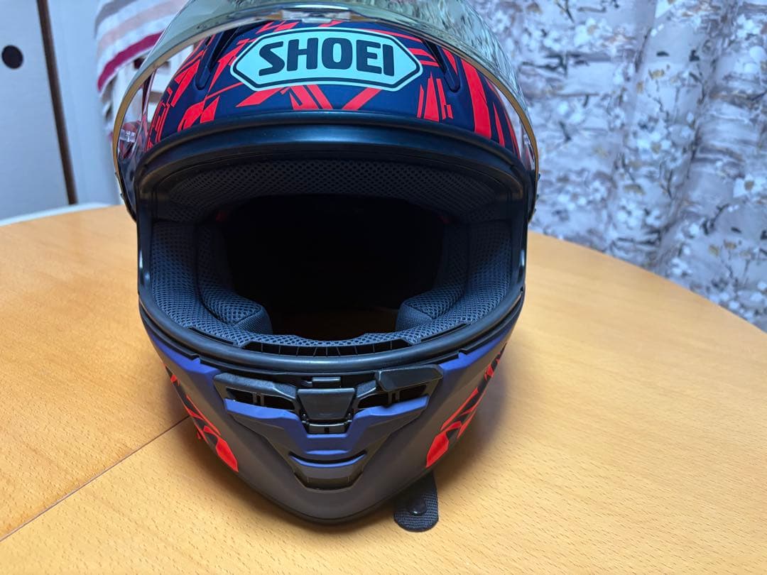 SHOEI フルフェイスヘルメット 赤・黒・金