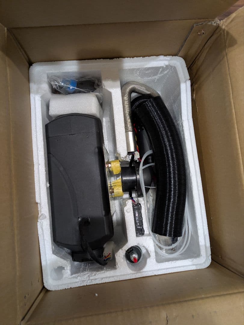 LVYUANリョクエン　2KW 12V パーキングヒーター FFヒーター　車中泊