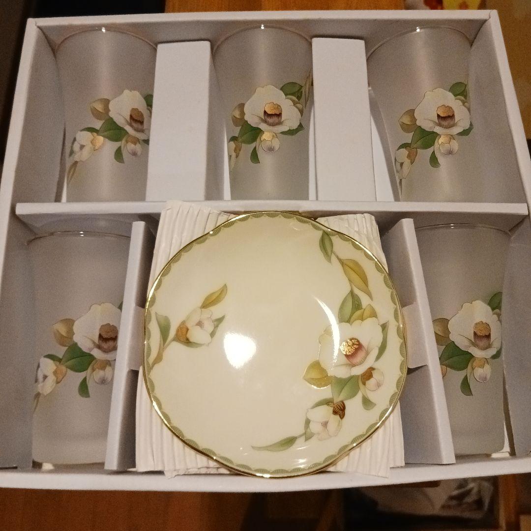 ノリタケボーンチャイナ あやみなも冬 雪見銀彩絵変深小鉢揃 HOYA ２箱