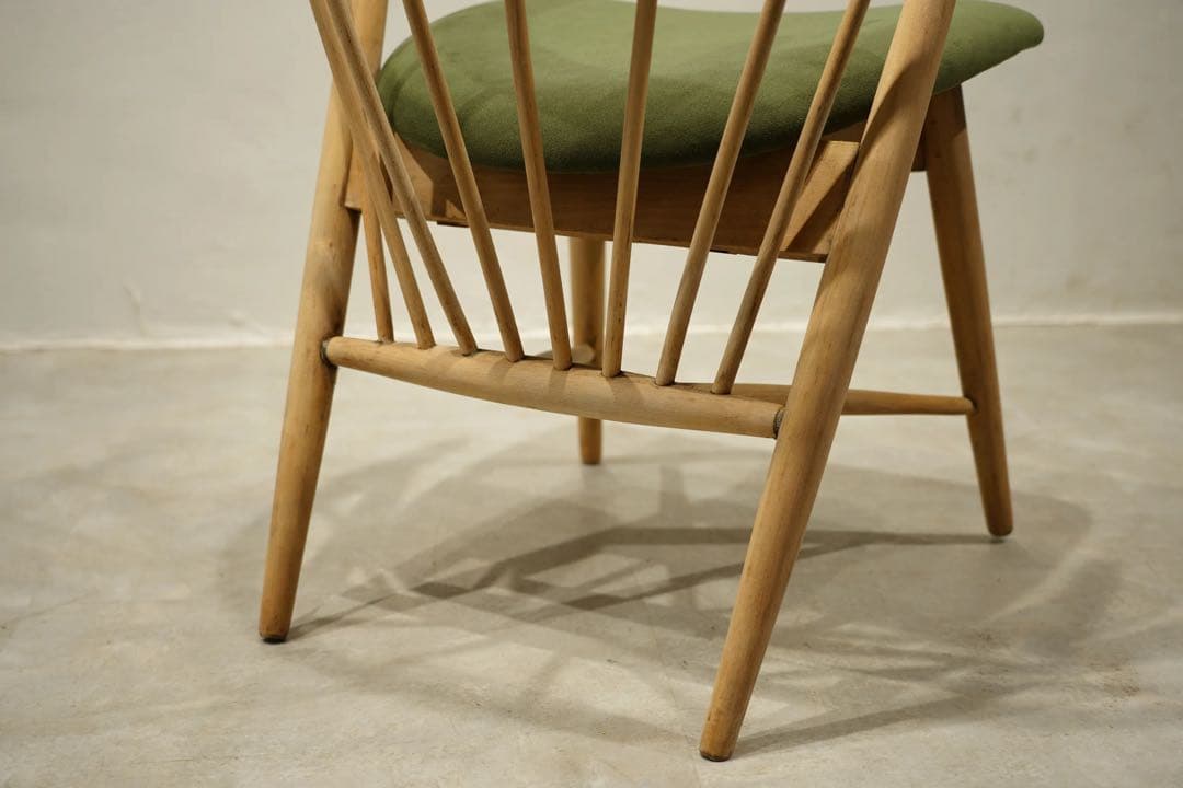 アームチェア　飛騨産業　キツツキ　ローガンチェア　スポークバック　ビンテージ