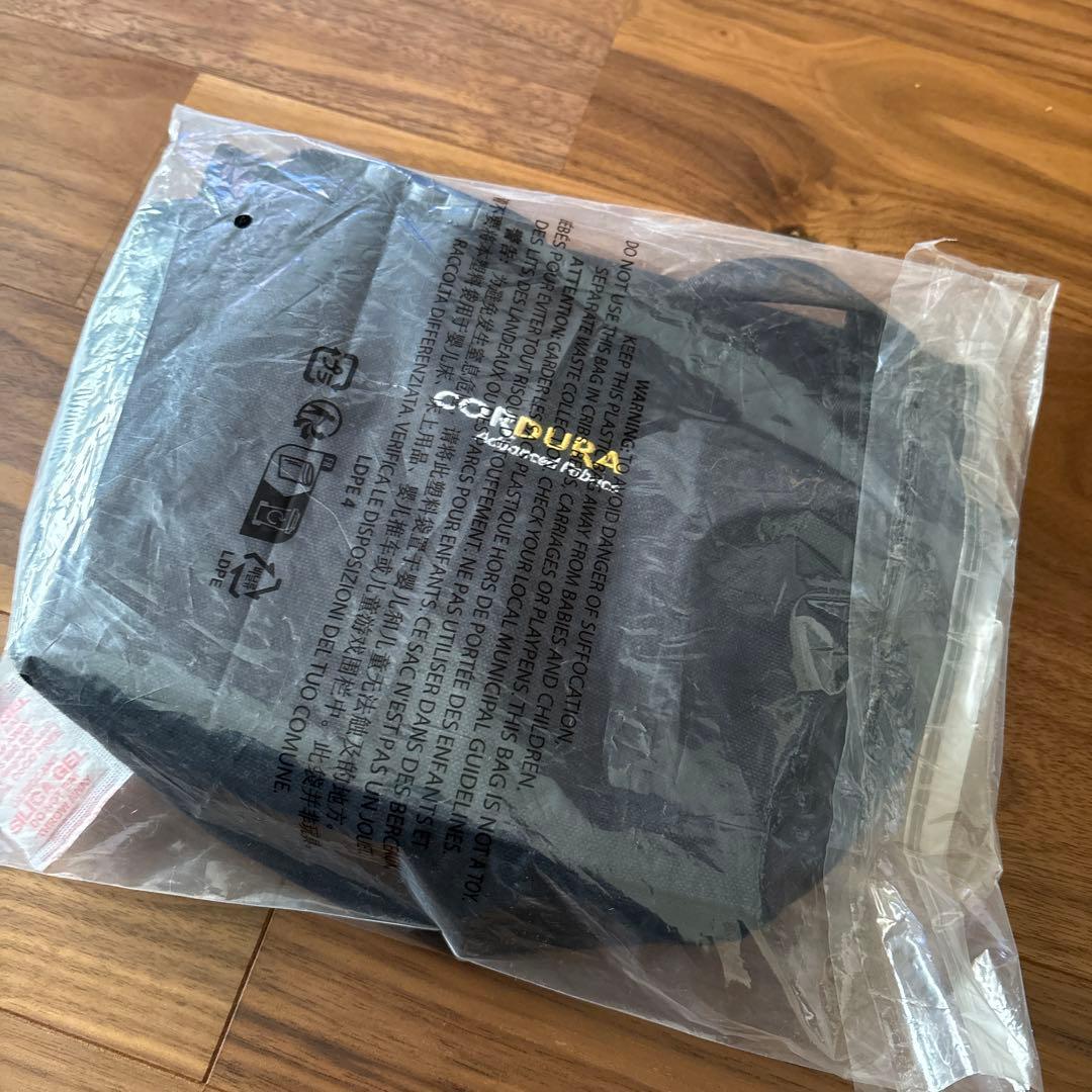 バッグ supreme mini messenger bag backpack