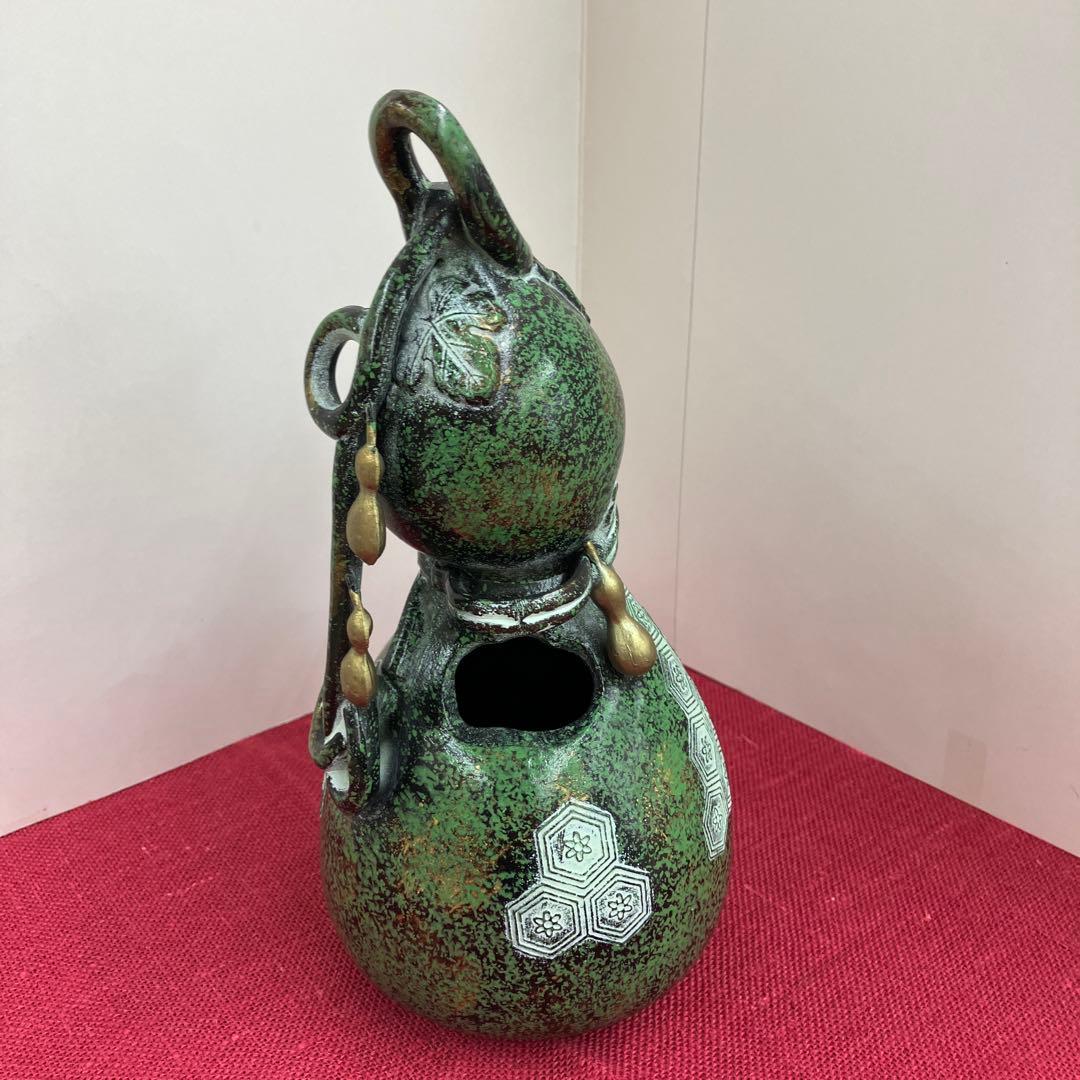 高岡銅器六瓢花入