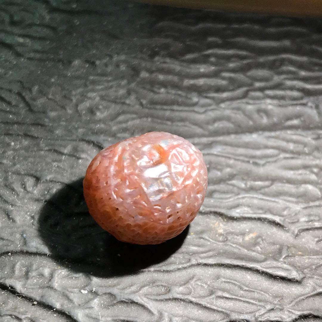 ゴビ石−1199 ゴビ瑪瑙　原石　『糸玉』