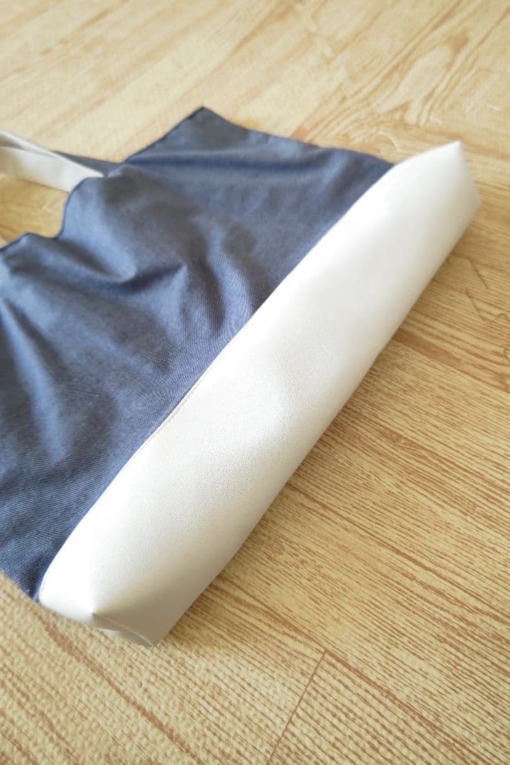 ファミリアfamiliar 70周年マチ付きデニム手提げバック