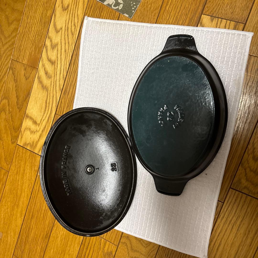 staub オーバル　ホットプレート　23 ブラック　黒　ストウブ