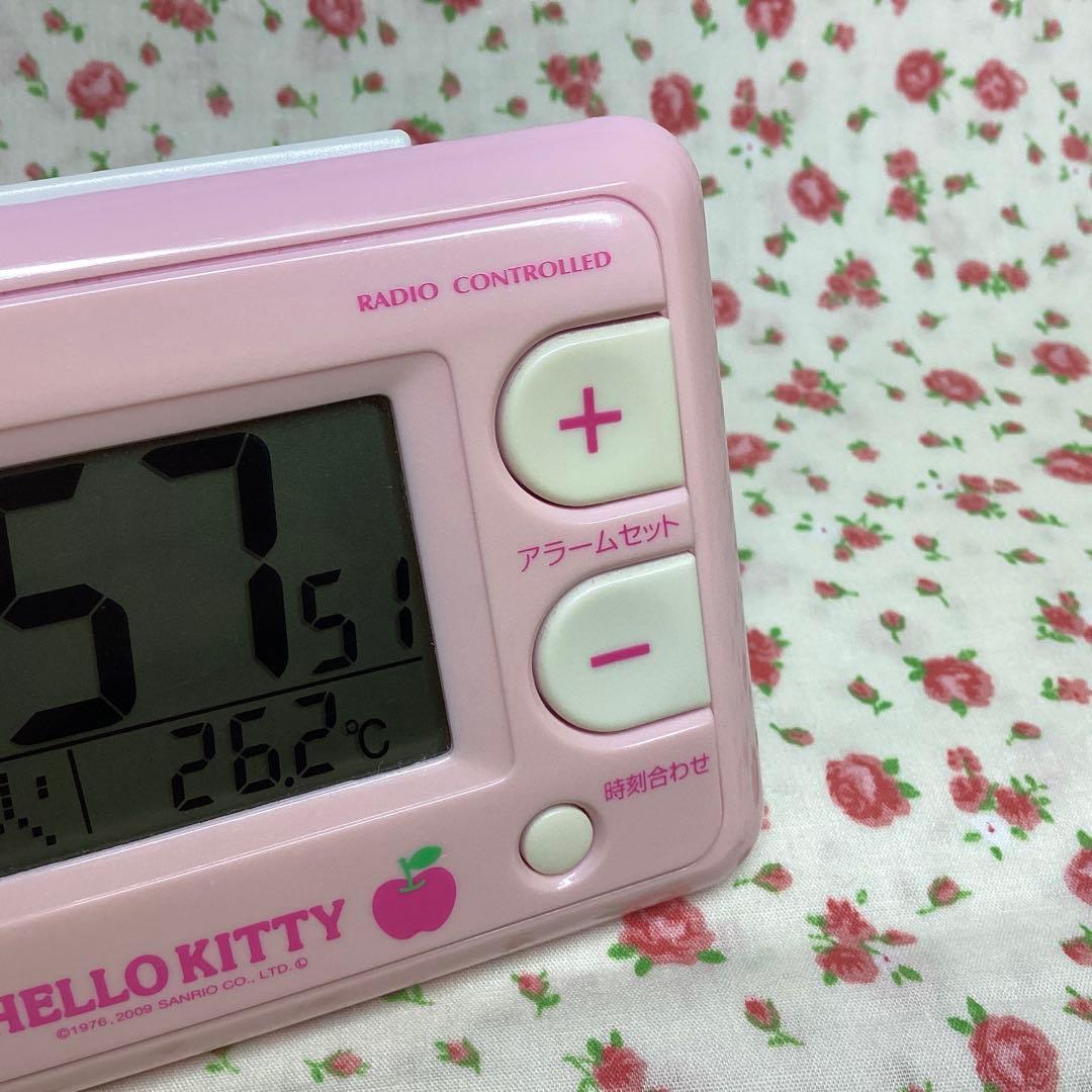 【良品】ハローキティ　デジタル目覚まし時計　希少　生産終了品　リズム時計