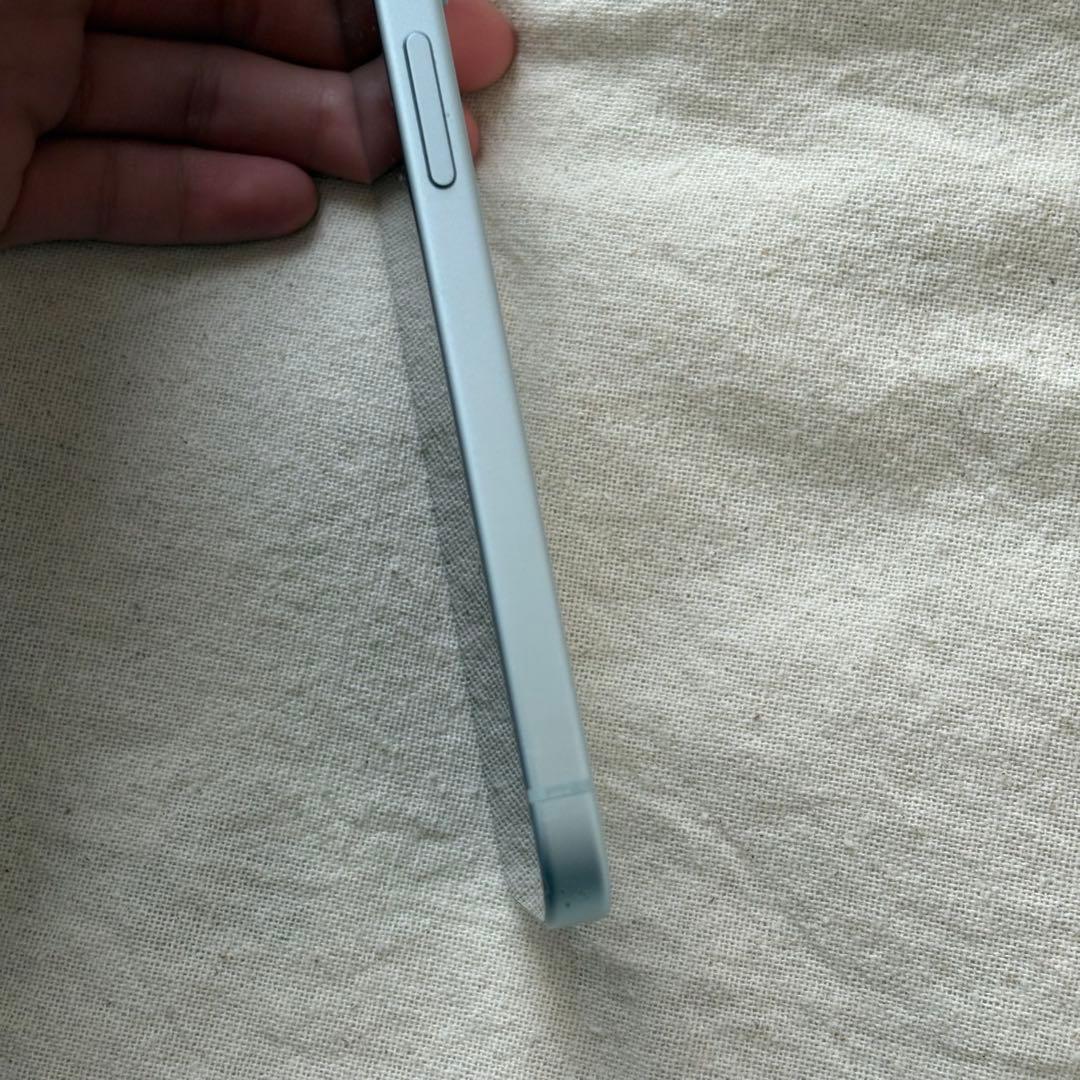 本日のみ値下げ中‼️iPhone 15ブルー　本体　128GB SIMフリー