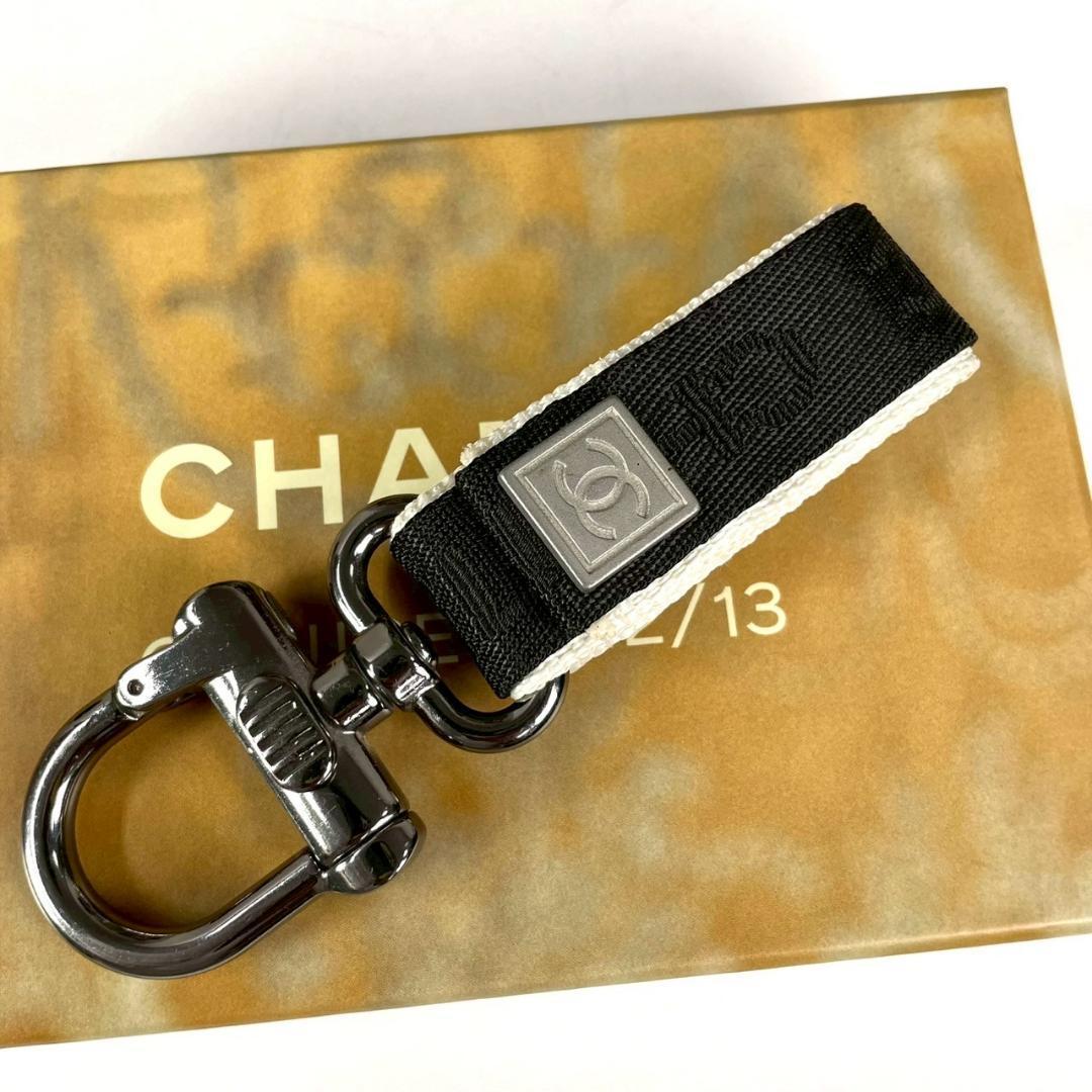 超美品 入手困難 CHANEL 大ぶり ココマーク キーリング