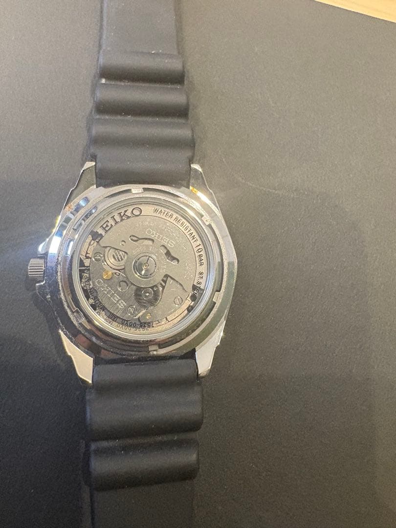 SEIKO 5自動巻きスポーツモデル 腕時計