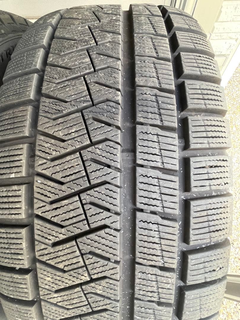 ヨコハマ　アドバンAVSモデル5 17インチホイールスタッドレスセット