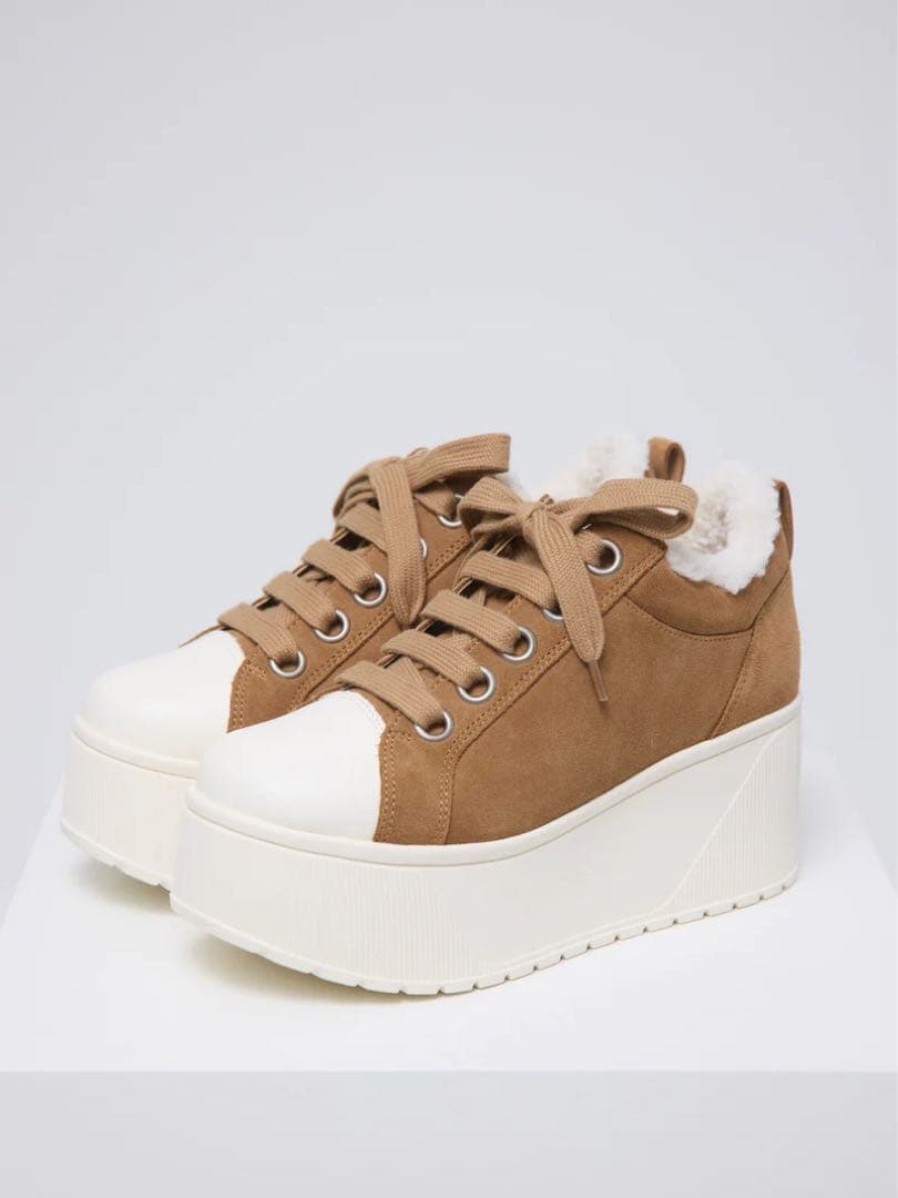 【新品未開封】鈴木亜美さん platfom suede sneaker Ｍサイズ