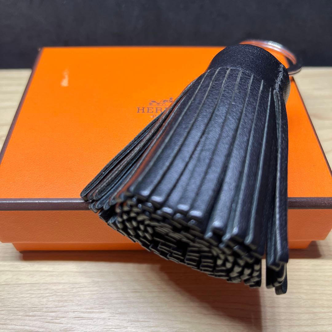 美品　エルメスHERMES カルメン キーリング ラムスキン