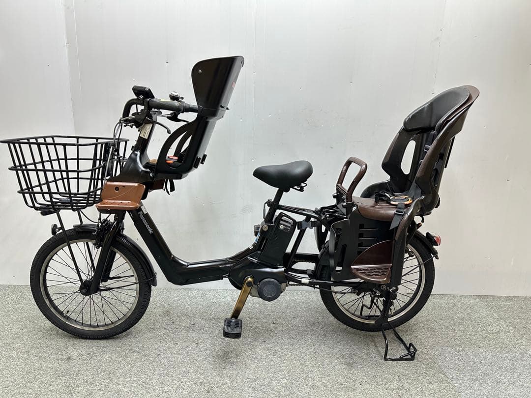 人気な車種　パナソニックギュットアニーズ　3人乗り電動自転車　チャイルドシート付
