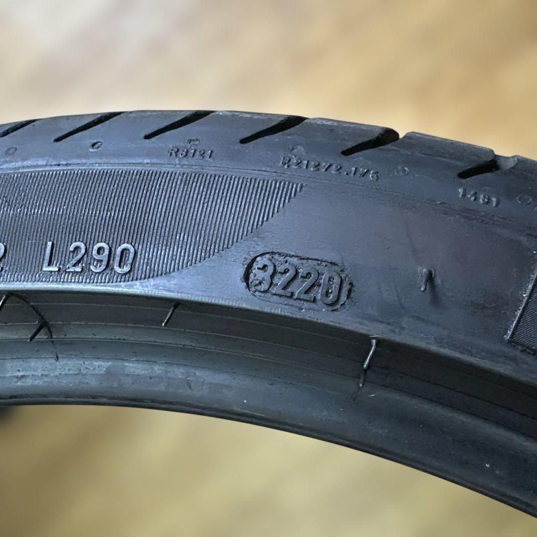 Pirelli PZero 245/35ZR20 夏用タイヤ 2020年 2本