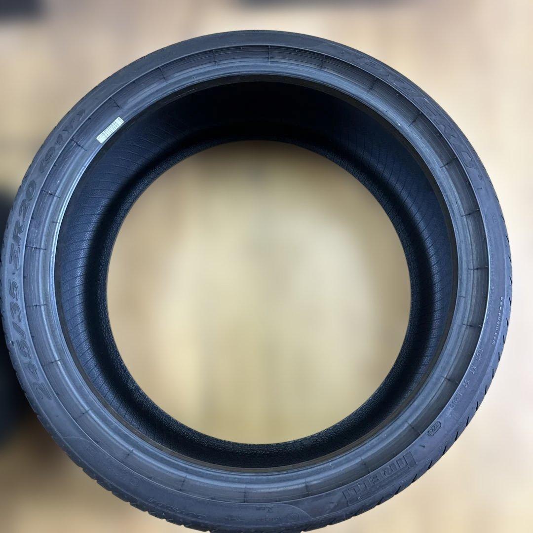 Pirelli PZero 245/35ZR20 夏用タイヤ 2020年 2本
