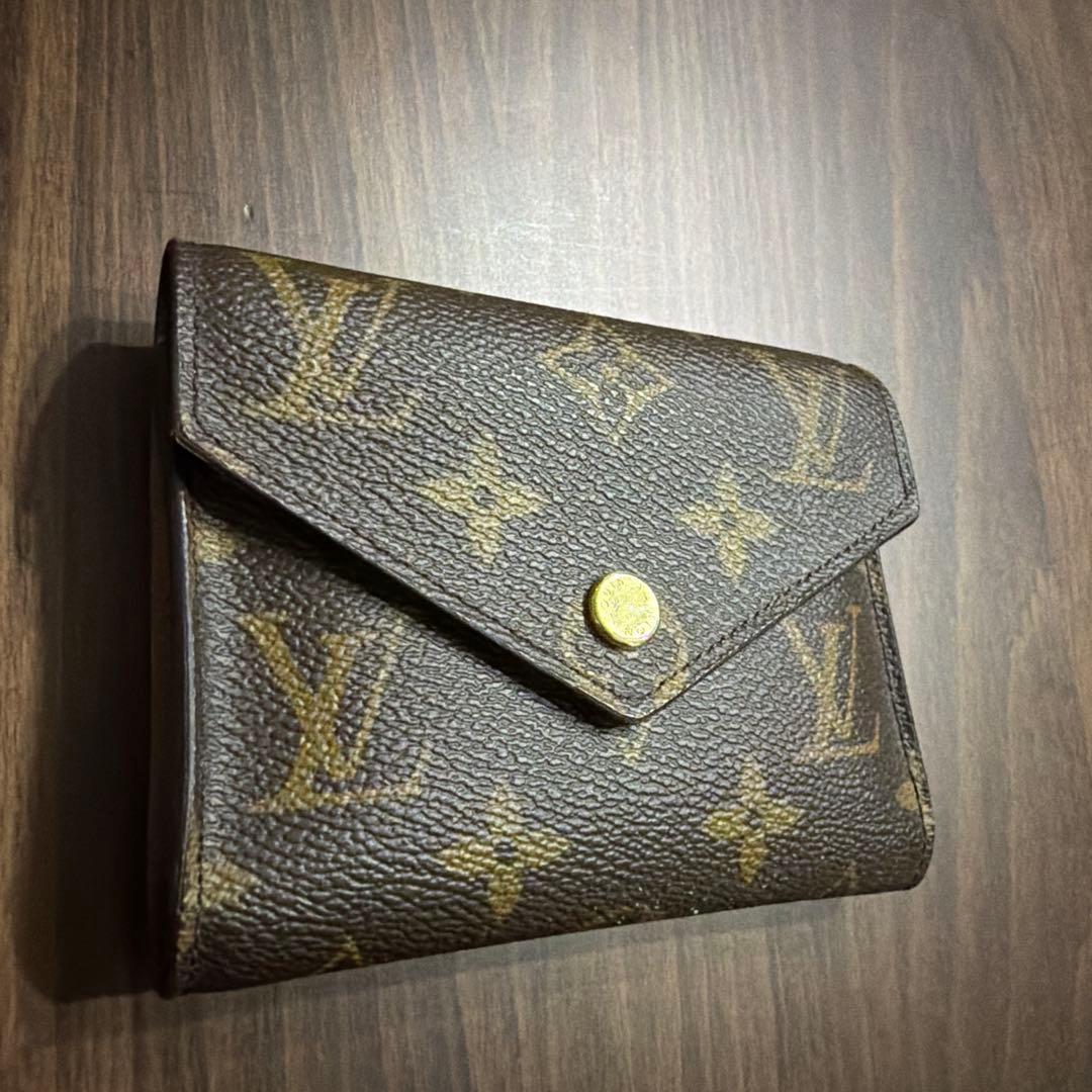 LOUIS VUITTON ポルトフォイユ・ヴィクトリーヌM62360モノグラム