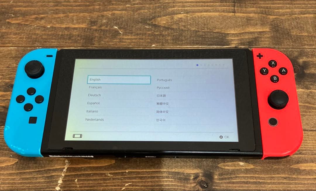 ま*ん様 【ジャンク品】Nintendo Switch 本体 2017年製