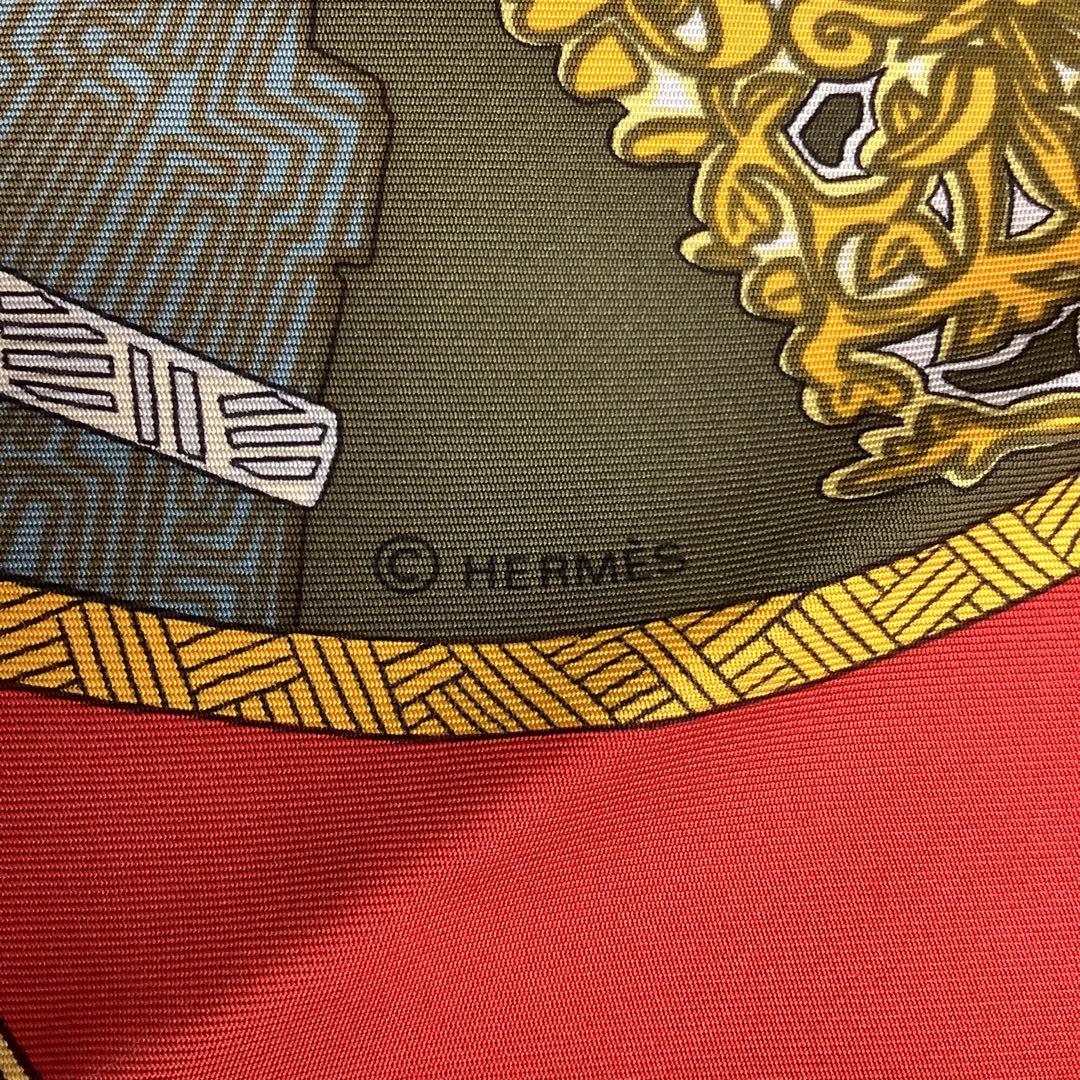 さ*こ様 【美品】HERMES エルメス スカーフ バンダナ 馬柄 レッド系