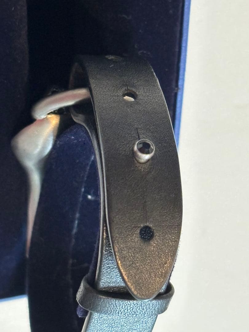 SWAROVSKI コブラデザイン ブレスレット シルバー ブラック革