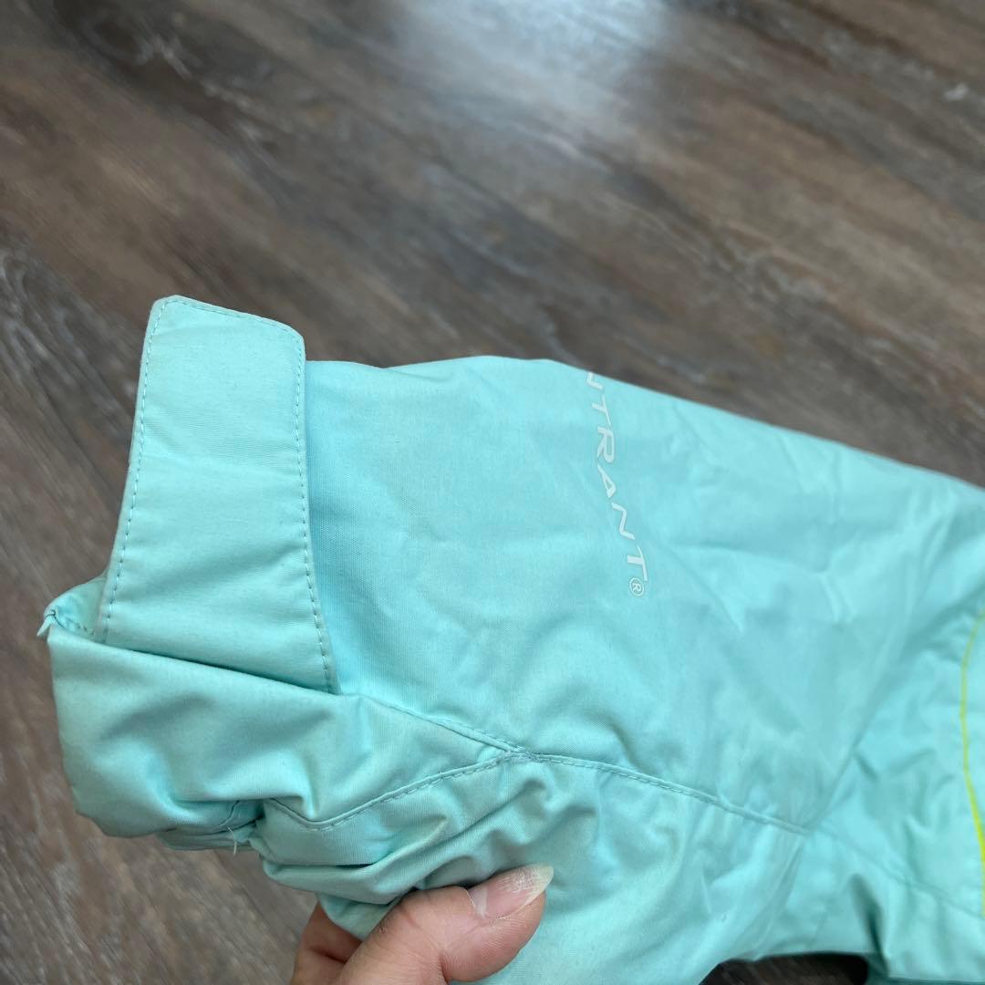 DESCENTE デサント　130 セットアップ　上下　スキーウェア　女の子