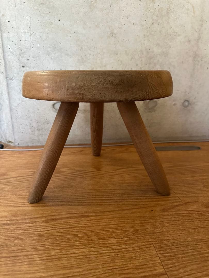 スツール Charlotte Perriand TABOURET BERGER