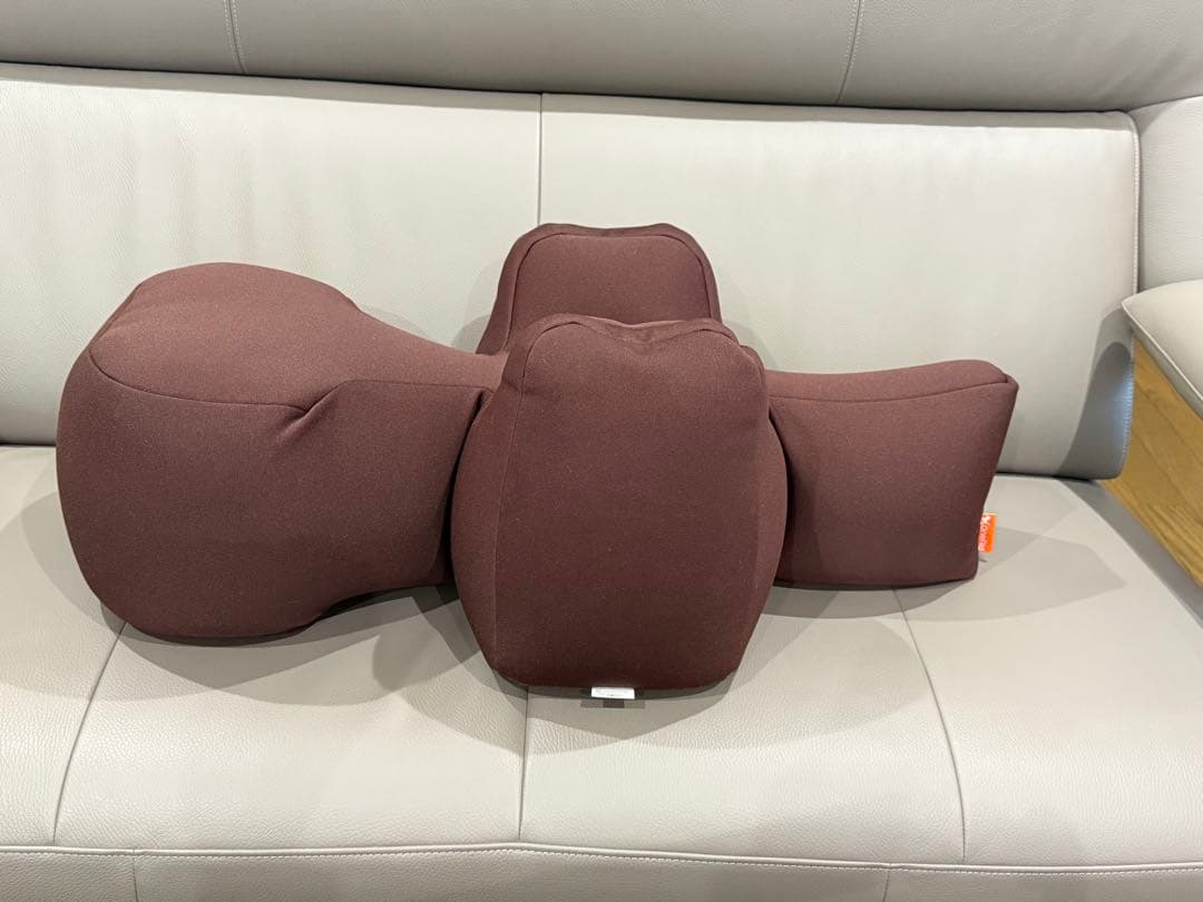 OneAidリラクッション　Mサイズ オムツのおまけ付き