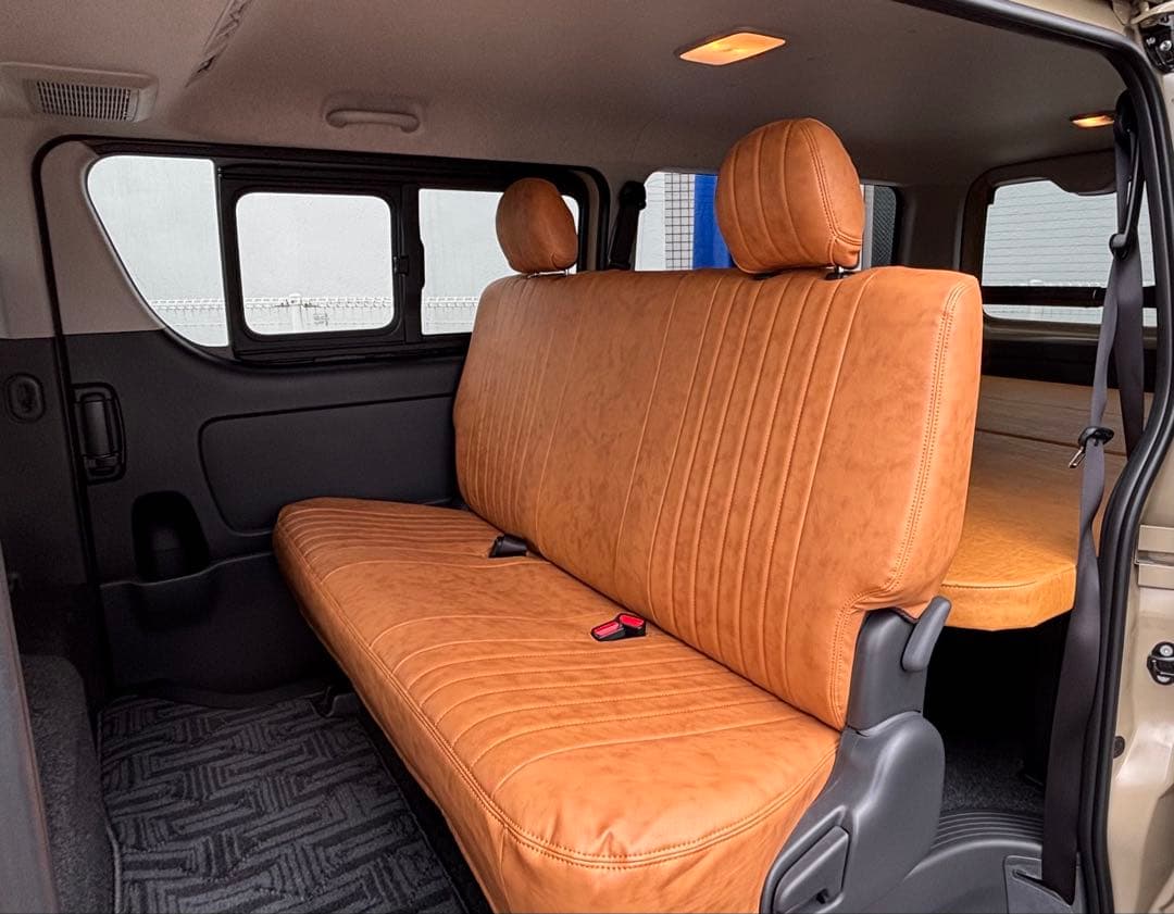【セット販売】ハイエースベッドキットと2列目Classic Seat Cover