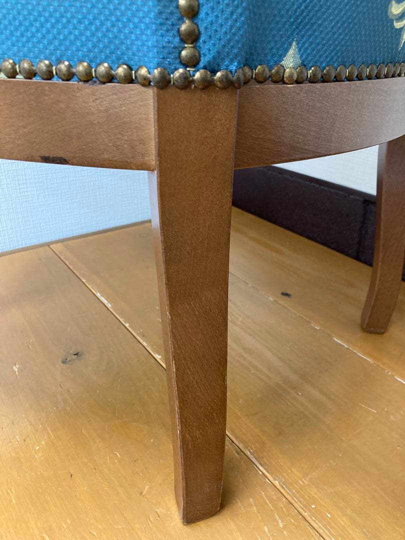 N560 B568 英国ナーシングチェア