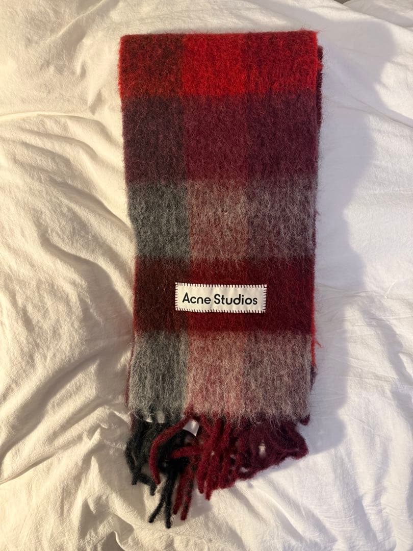 Acne Studios レッド&グレー　チェック　フリンジ　マフラー